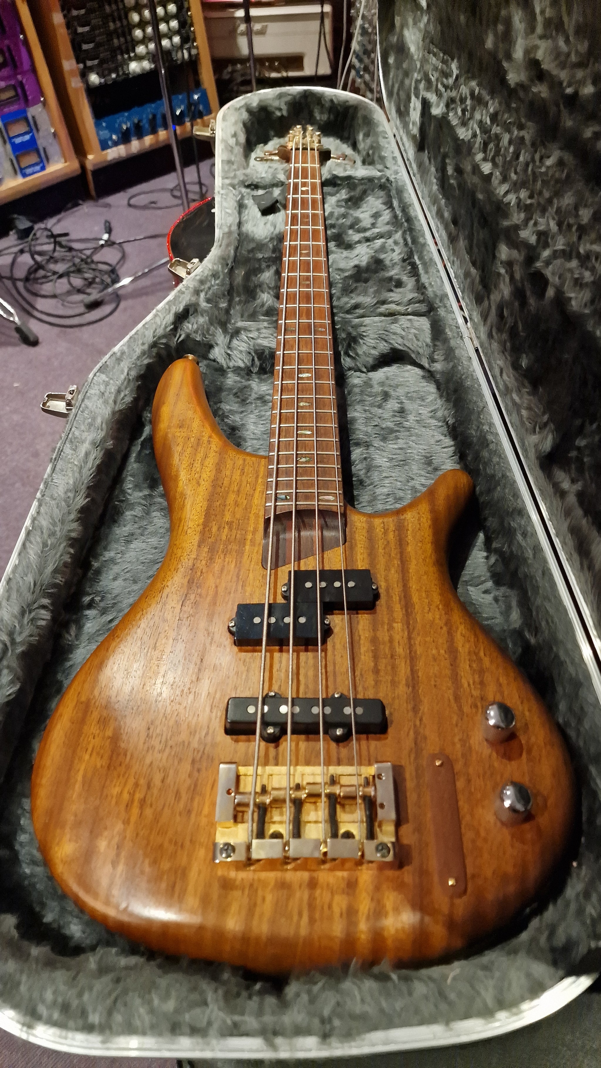 1995 Ibanez SR 1000 SOL SDGR Soundgear Precision Jazz PJ Bass 4-String –  Essex Recording Studios