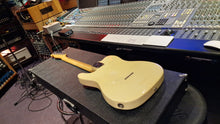 Load image into Gallery viewer, 1977 Fender Telecaster Blonde Vintage 70s American USA Electric Guitar
