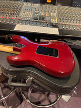 Load image into Gallery viewer, 1979 FENDER Stratocaster Vintage 70s American USA Strat Red Electric Guitar For Sale
