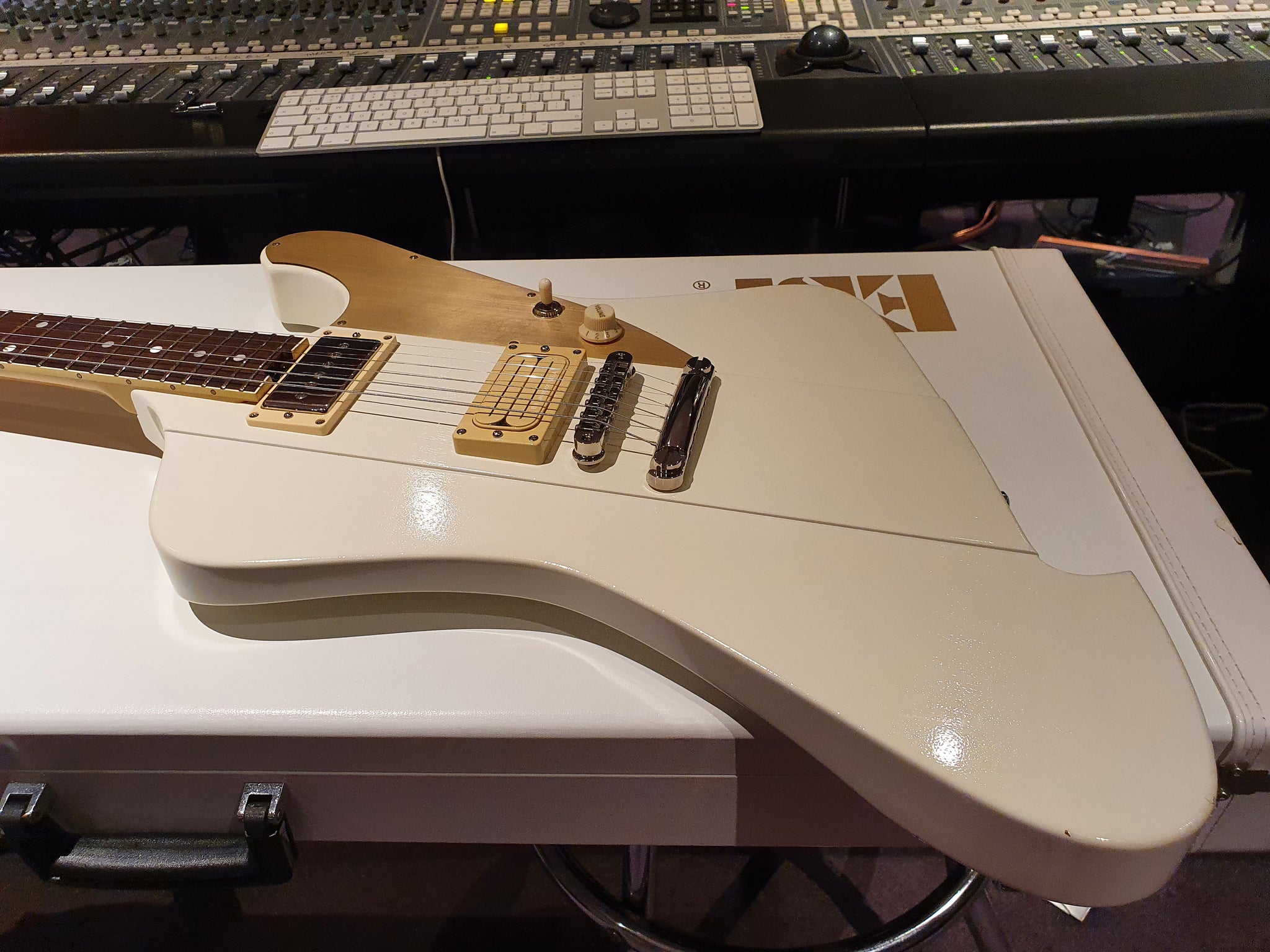 ESP Cygnus Firebird Craft House Custom Shop Artist Owned Signed LEDA B –  Essex Recording Studios