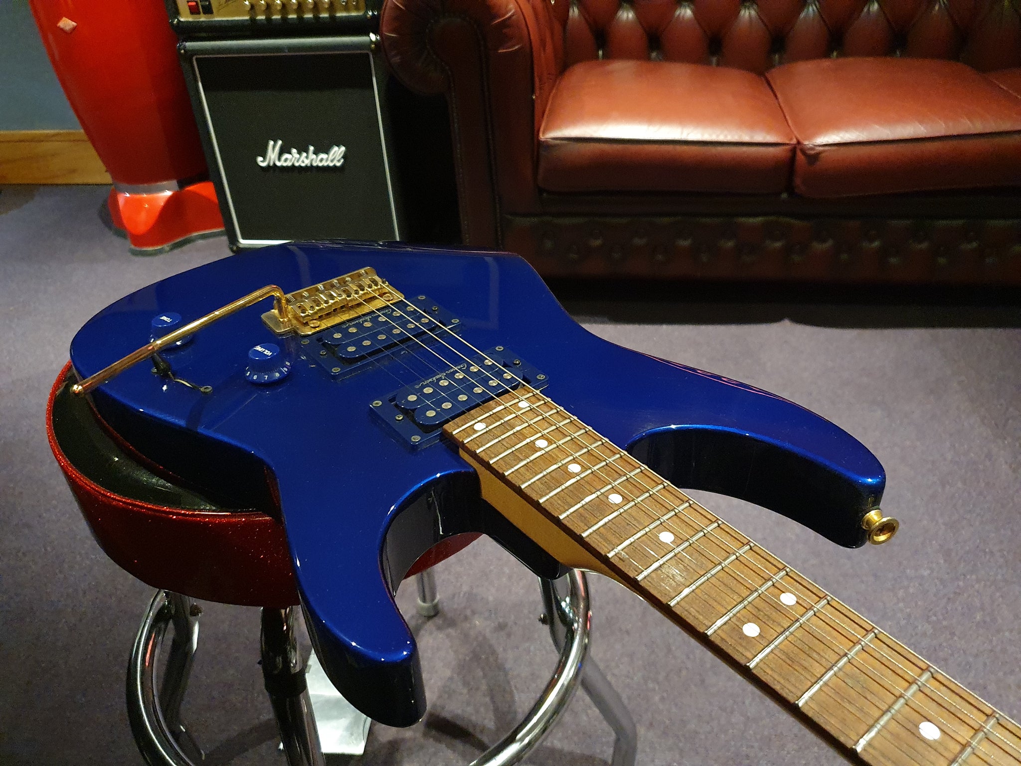 Grover Jackson Japanese Dinky San Dimas Style MIJ Strat Blue Gold Hard –  Essex Recording Studios