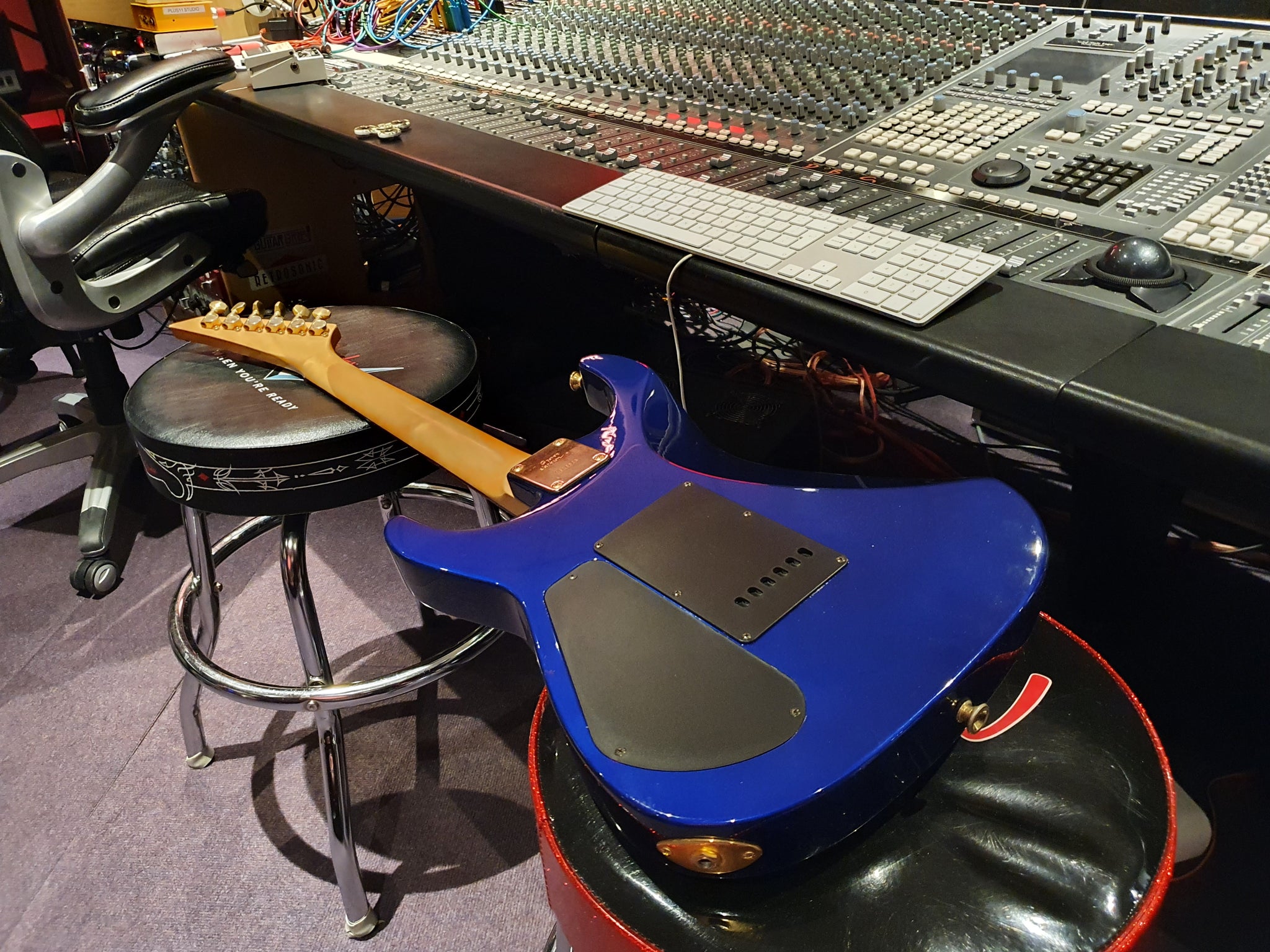 Grover Jackson Japanese Dinky San Dimas Style MIJ Strat Blue Gold Hard –  Essex Recording Studios