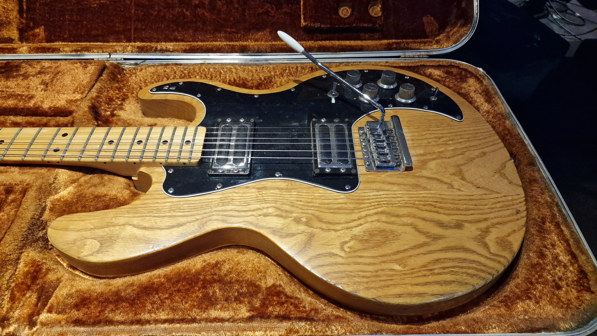 1978 Peavey T-60 USA T60 Vintage American Guitar – Essex Recording Studios