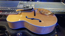 Load image into Gallery viewer, 1995 Guild Artist Award USA Custom Shop American Archtop Jazz Guitar
