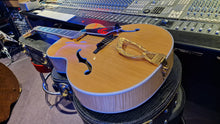 Load image into Gallery viewer, 1995 Guild Artist Award USA Custom Shop American Archtop Jazz Guitar
