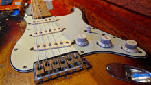 Load image into Gallery viewer, 1962 Fender Stratocaster Sunburst Original Finish Artist Owned Vintage &#39;60s USA Strat American Electric Guitar
