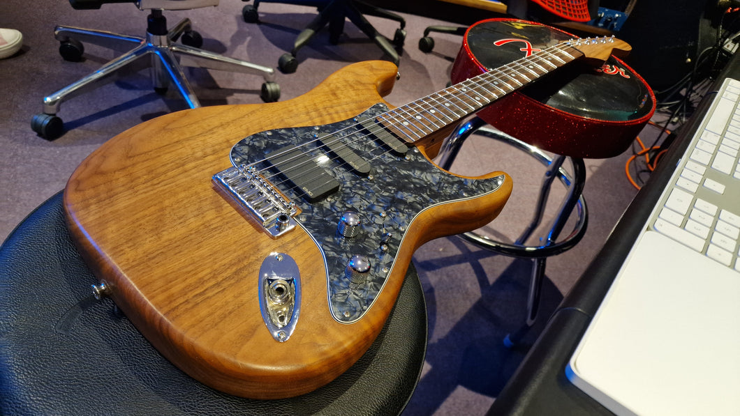 Fender American Licensed Custom Warmouth Stratocaster HSS Flame Walnut USA SRV Neck EMG Strat Electric Guitar