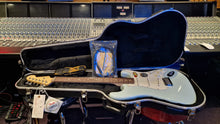 Load image into Gallery viewer, NEW 2001 Fender American Standard Stratocaster USA Strat Guitar Blue NEVER PLAYED NOS!
