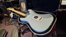 Load image into Gallery viewer, NEW 2001 Fender American Standard Stratocaster USA Strat Guitar Blue NEVER PLAYED NOS!
