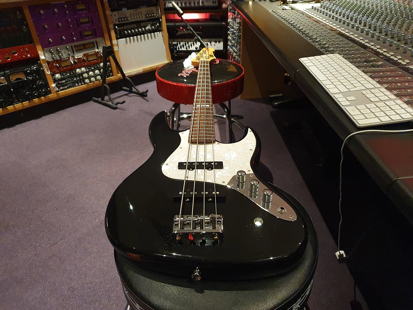 ESP J-Four Jazz Bass Tuxedo Black MIJ Japan Japanese 4 String Bass Gui –  Essex Recording Studios